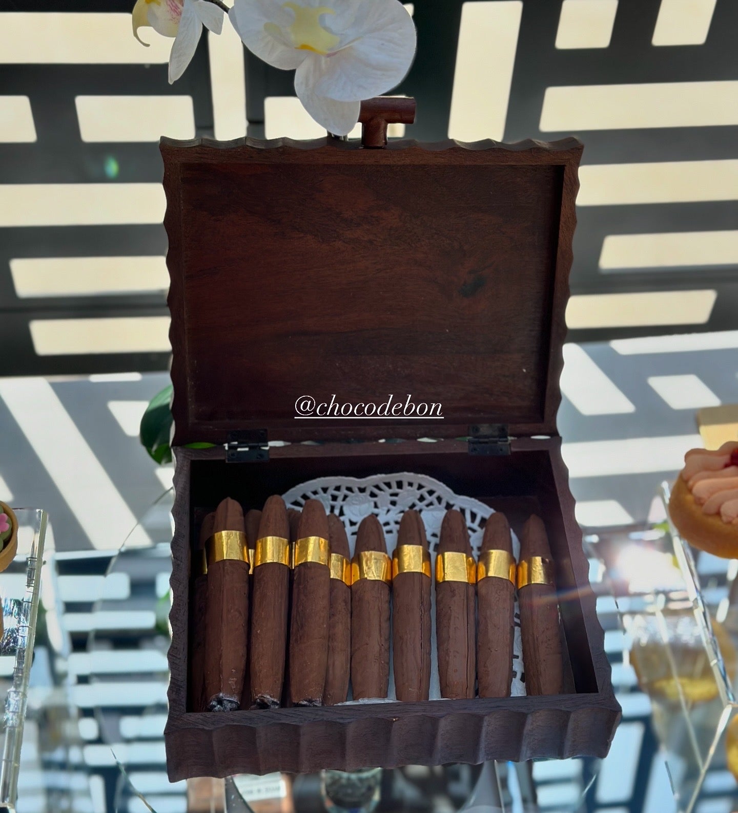 Chocolate cigar in a wooden box